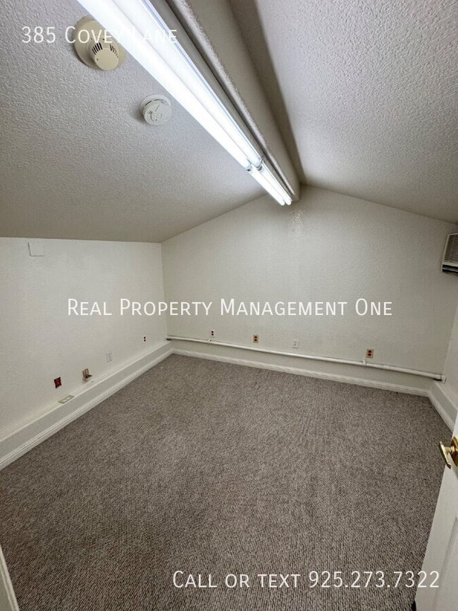 Building Photo - 385 Covey Ln