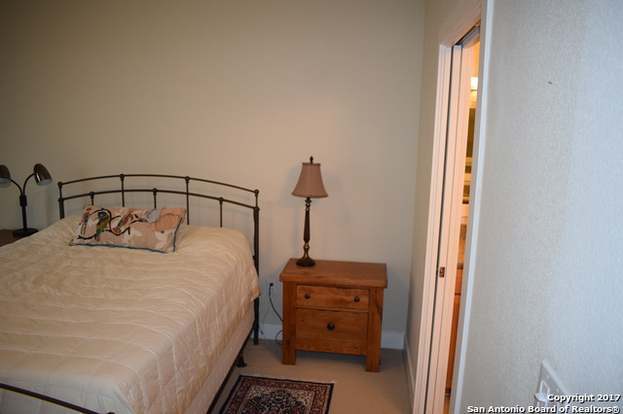 Building Photo - 7342 Oak Manor Dr