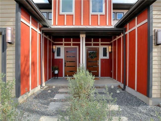 Building Photo - 1409 Sanchez St