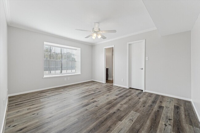 Building Photo - 9031 Gaylord Dr