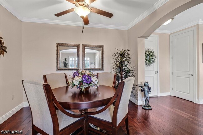 Building Photo - 23161 Fashion Dr