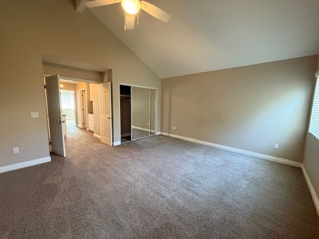 Building Photo - White Picket Fence Home in Irvine