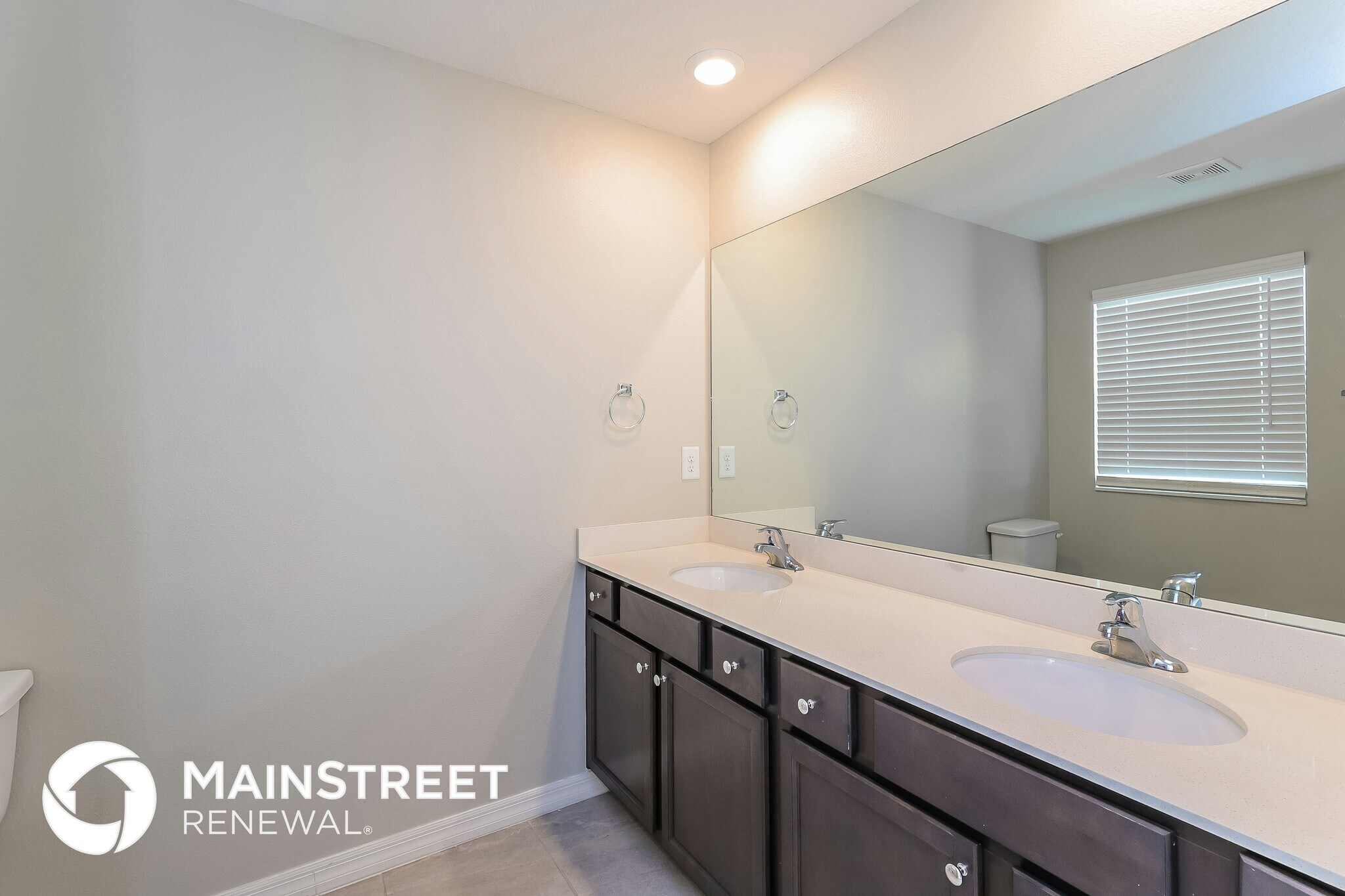 Building Photo - 216 Fig Ct