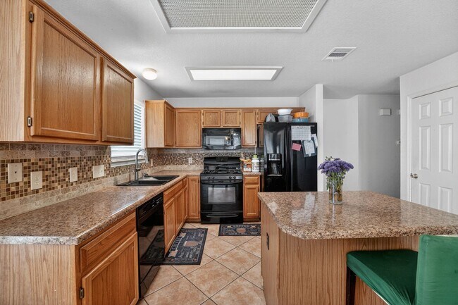 Building Photo - 17525 Tobermory Dr