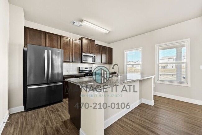Building Photo - Charming 4-Bedroom Home in Tranquil Gaines...