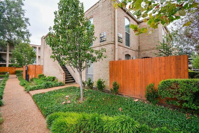 Building Photo - 4637 Wild Indigo St