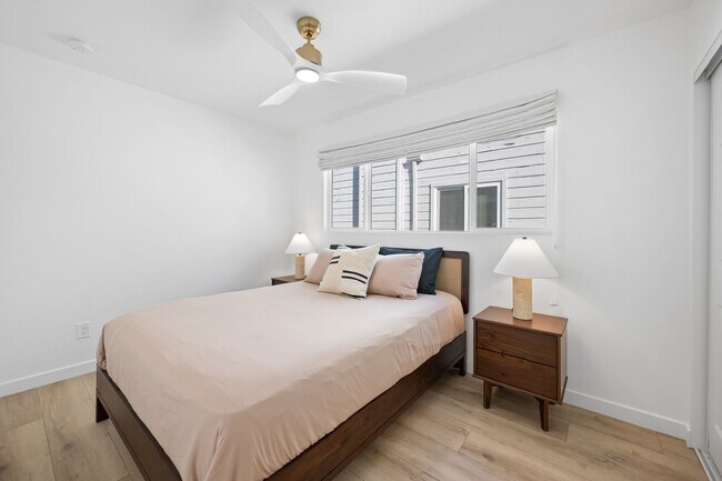 Building Photo - Newly Remodeled and Fully furnished- Missi...