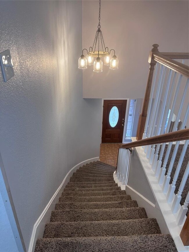 Building Photo - 1704 Lynnville Trail