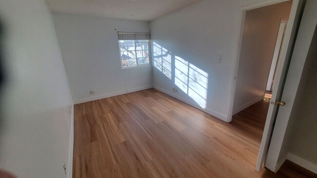 Building Photo - Best Townhome to rent in Blossom Valley, (...