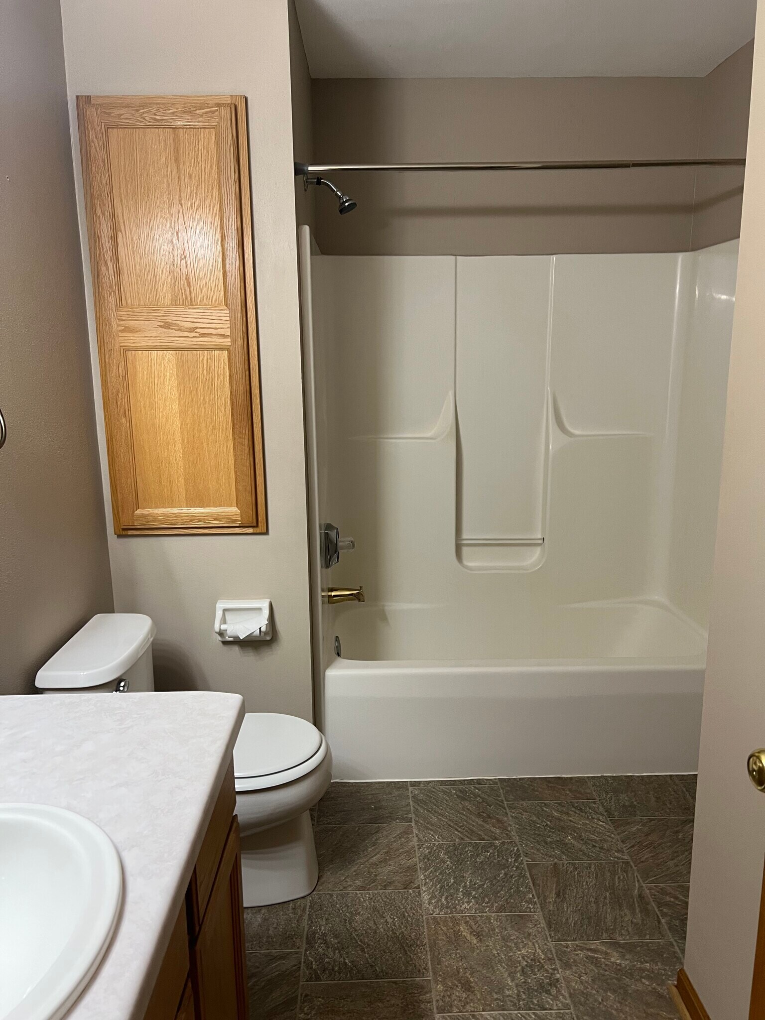 Upstairs full Bathroom - 147 Laurie St