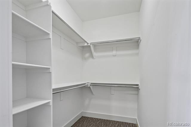 Building Photo - 2414 Glenarm Pl