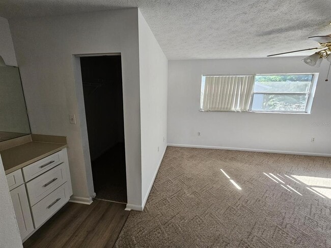 Building Photo - 2796 Curry Ford Rd