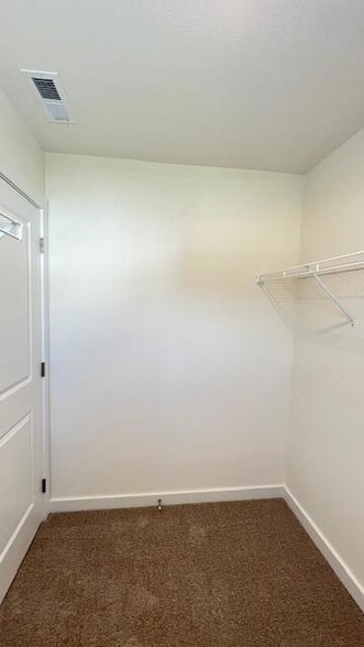 Building Photo - 4234 Belcourt Dr