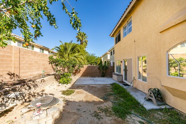 Building Photo - Fabulous Southern Highlands Property