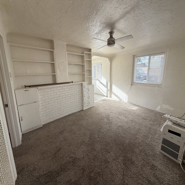 Building Photo - 1713 Aspen St