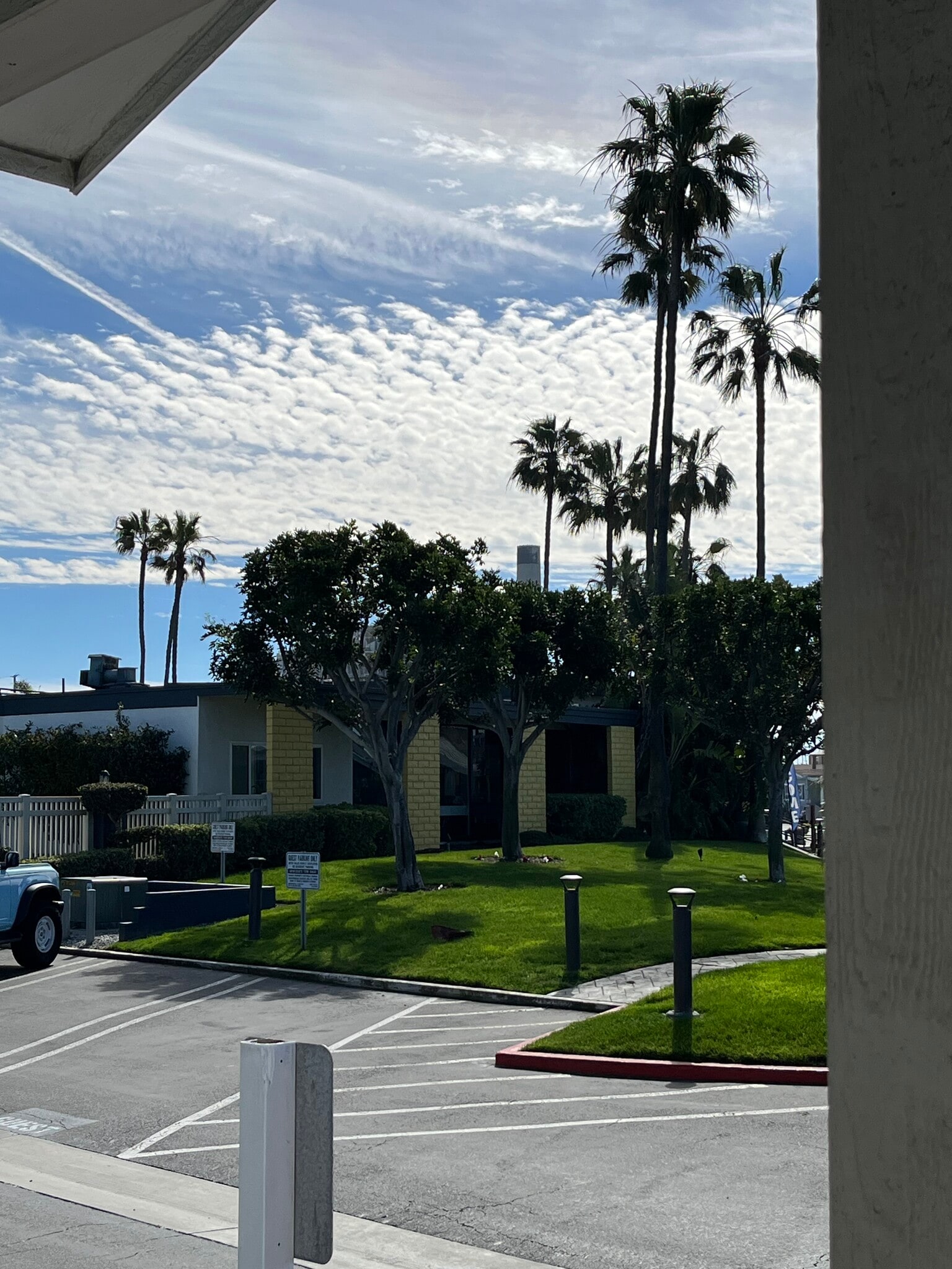 Building Photo - 21851 Newland St