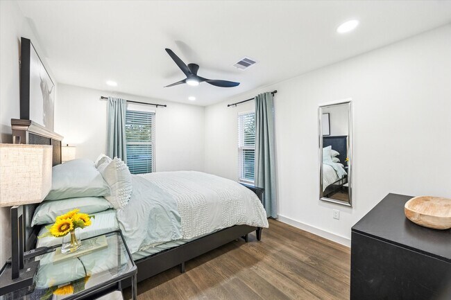 Building Photo - 4901 Prock Ln