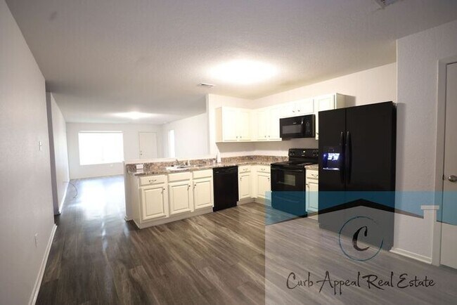 Building Photo - Beautiful 4 bedroom/2 bath home - Nettleton