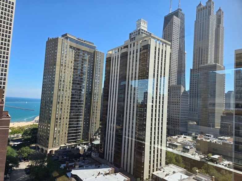 Building Photo - 40 E Cedar St