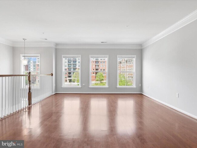 Building Photo - 3037 Rittenhouse Cir