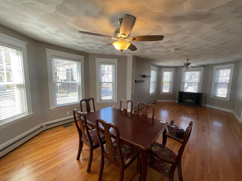 Building Photo - 112 Boston Ave