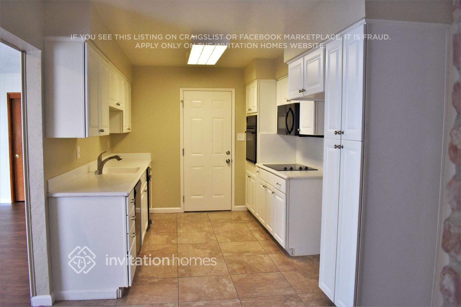 Building Photo - 7016 Uranus Pkwy