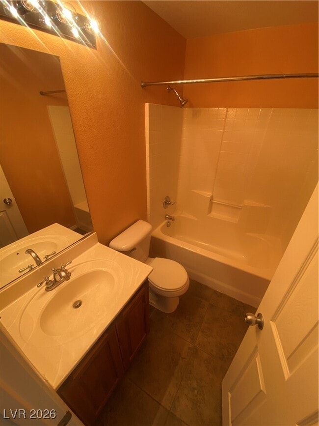 Building Photo - 4417 Laguna Garden Ave