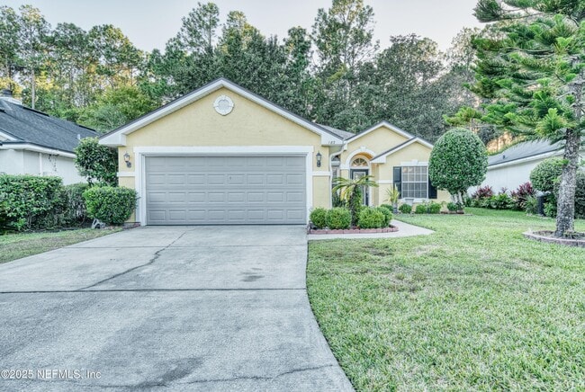 Building Photo - 185 Hawthorn Hedge Ln