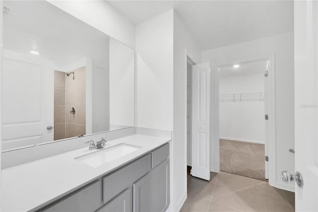 Building Photo - 3460 Chinotto Dr