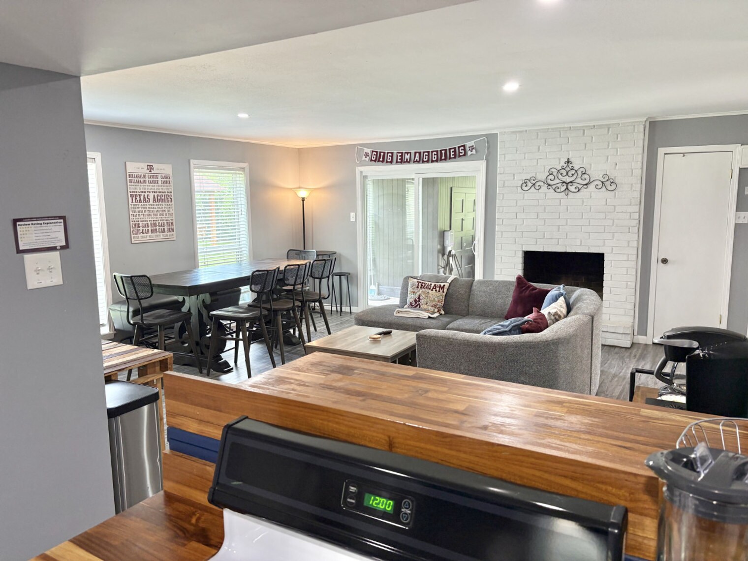 Building Photo - 1105 Glade St