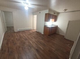 Building Photo - 5828 Stieren Dr