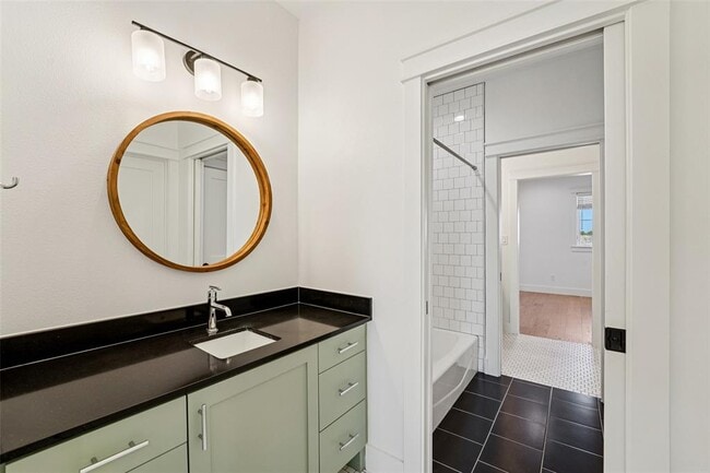 Building Photo - 416 Stagecoach Trail