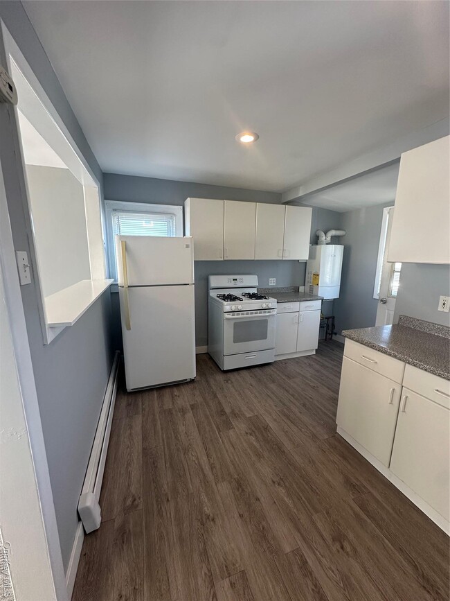 Building Photo - 32 Mc Kinley Ave