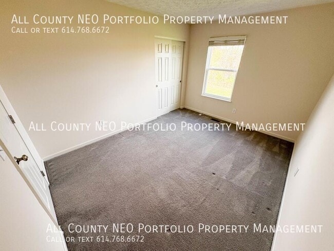 Building Photo - 2919 Woodstone Dr