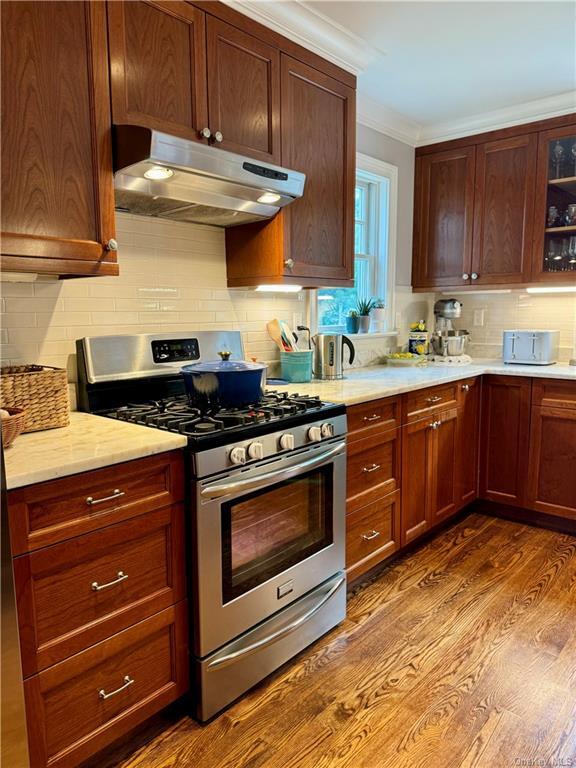 Building Photo - 395 Columbus Ave