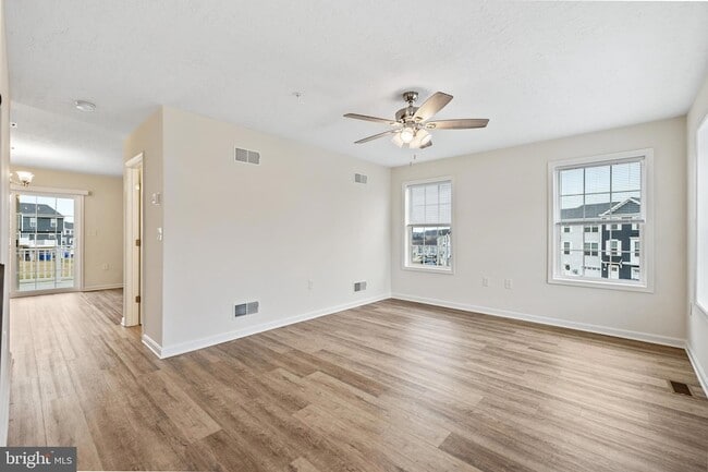 Building Photo - 2931 Ashwood Ln
