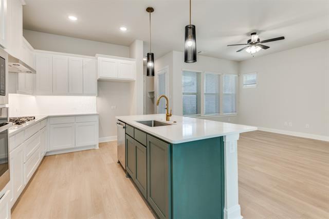 Building Photo - 704 Yellow Warbler Wy
