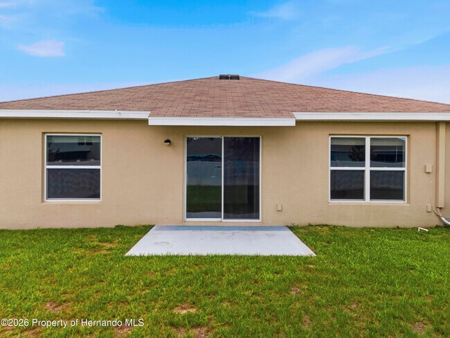 Building Photo - 13322 Golden Lime Ave