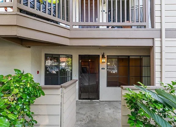 Building Photo - 1 Bedroom Gem in Carmel Valleys Top Notch ...