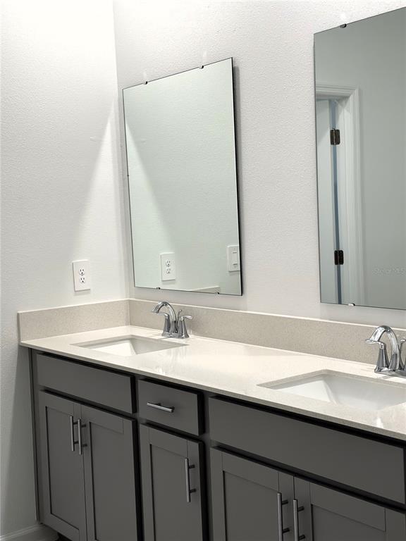 Building Photo - 2840 Fitness St