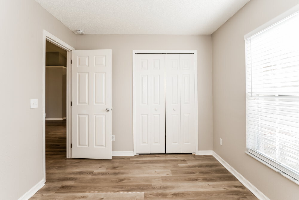 Building Photo - 466 Valencia Pl Cir