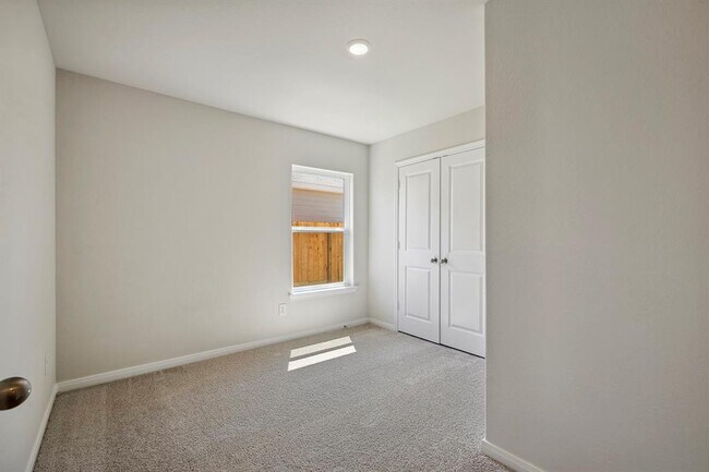 Building Photo - 10410 Red Cardinal Dr
