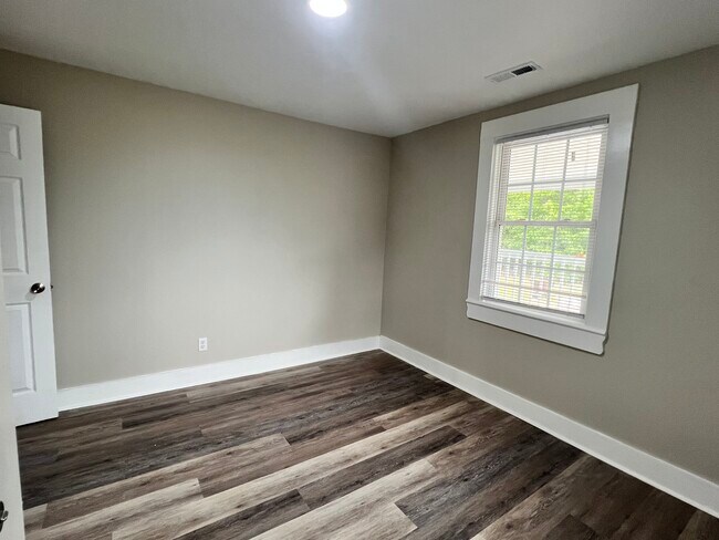 Rear Bedroom - 381 Big Hill Rd