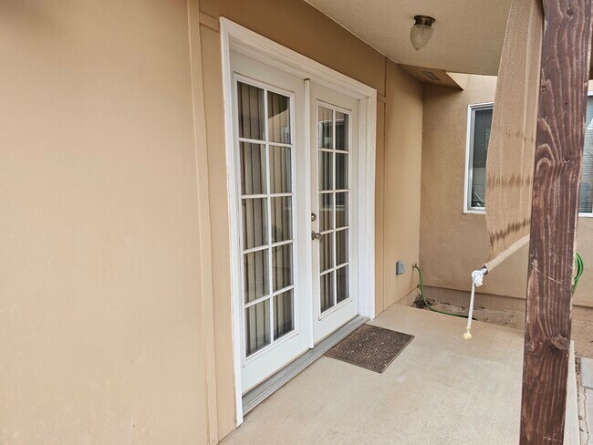 Rear Porch Double Door - 1029 Desert Paintbrush Loop NE