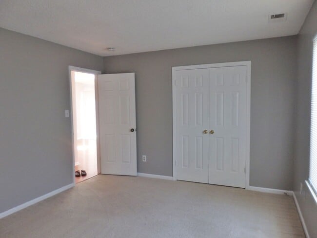 Building Photo - READY 07-15-26! Charming Rock Creek Ranch Home! Community Pool, Tennis Courts, & Playgrounds! Mus...