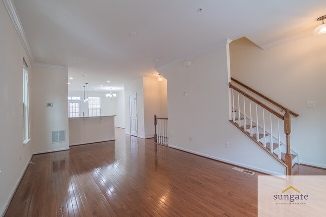 Building Photo - 1724 Lantern Mews