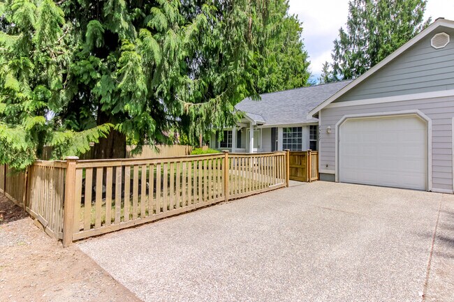 Building Photo - 25807 87th Ave Ct E