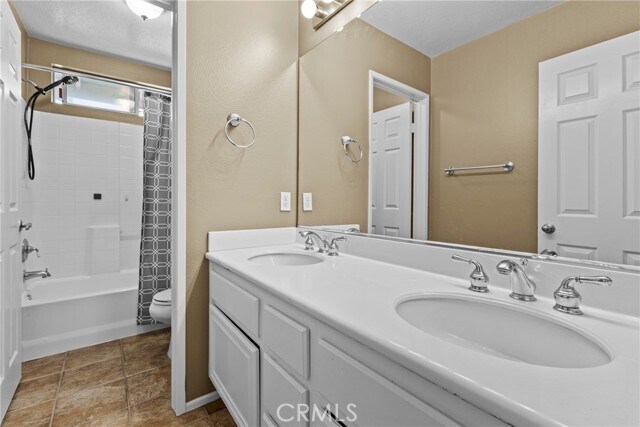 Building Photo - 16636 China Berry Ct