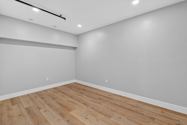 Building Photo - 1520 Independence Way
