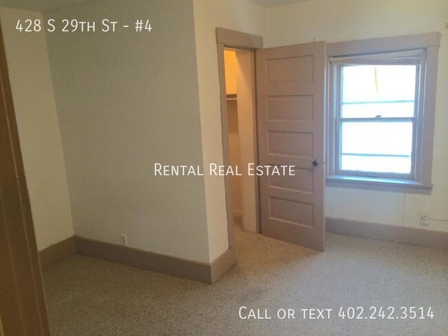 Building Photo - 428 S 29th St